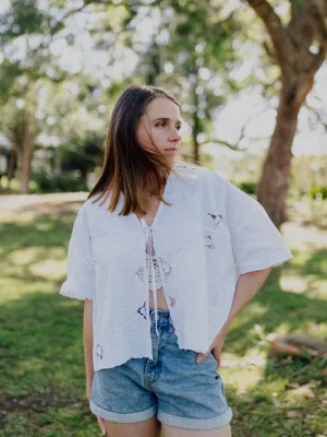 Tie-up blouse // Medium to Large